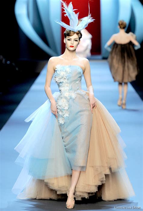 dior spring 2011 haute couture|christian Dior fashion show 2011.